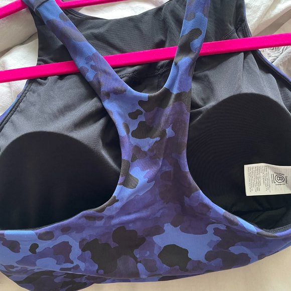 Athleta NWT Conscious Camo Crop Bikini Top Size Medium D-DD - Picture 5 of 7